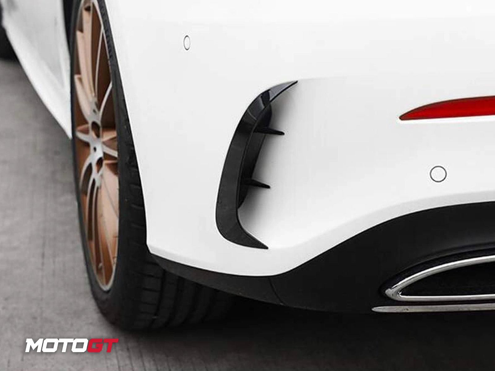 A CLASS REAR BUMPER TRIM